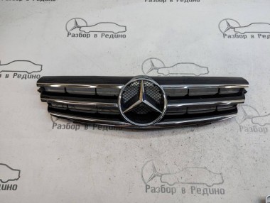 Решетка радиатора MERCEDES-BENZ CLK-класс C209/A209 рестайлинг (2005 - 2010) — Разборка Мерседес