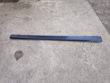 Порог пластиковый правый MERCEDES-BENZ E-класс W212/S212/C207/A207 (2009 - 2013) — Разборка Мерседес