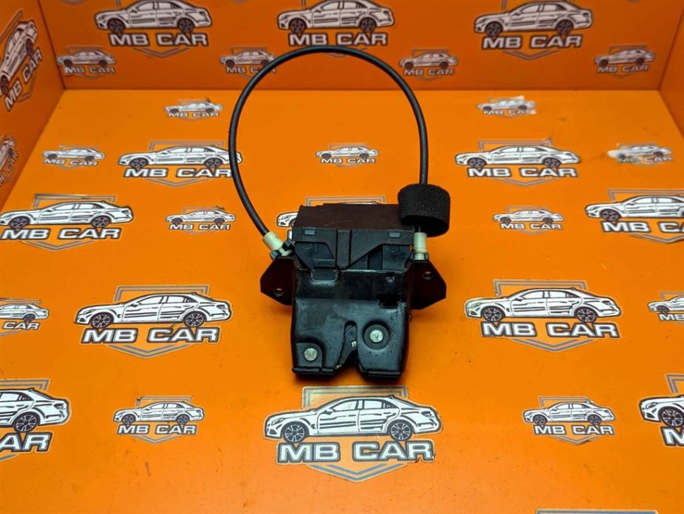 Замок багажника MERCEDES-BENZ C-класс W203/S203/CL203 (2000 - 2004) фото 1 — Разборка Мерседес