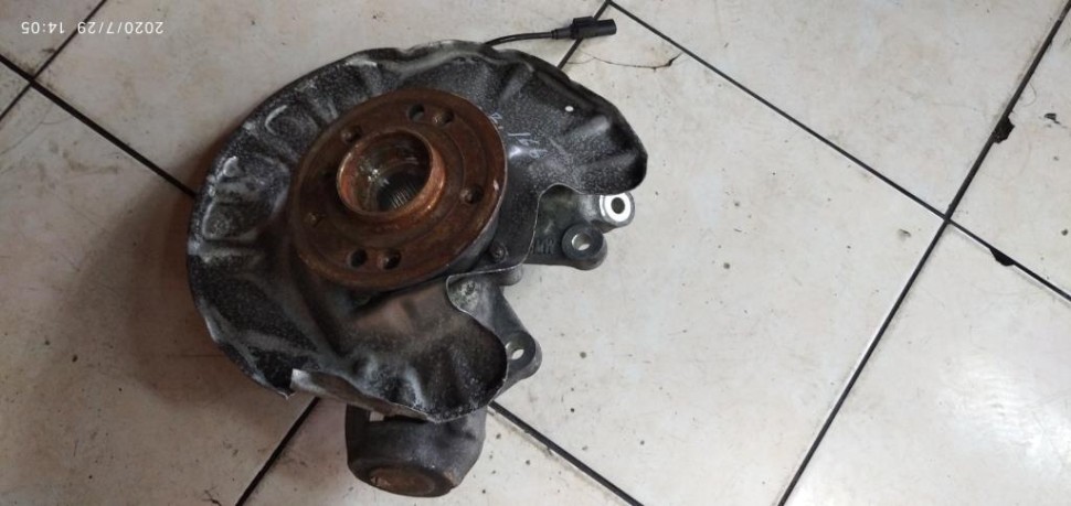 Кулак подвески задний правый MERCEDES-BENZ GLE-класс Coupe C292 (2015 - 2019) фото 1 — Разборка Мерседес