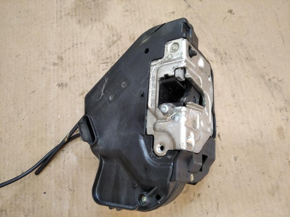 Замок двери задней правой MERCEDES-BENZ C-класс W203/S203/CL203 (2000 - 2004) фото 1 — Разборка Мерседес