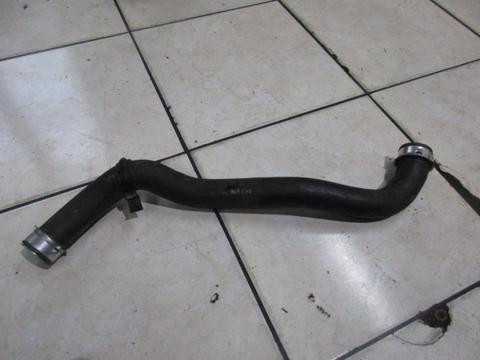 Патрубок радиатора MERCEDES-BENZ E-класс W211/S211 рестайлинг (2006 - 2009) фото 1 — Разборка Мерседес