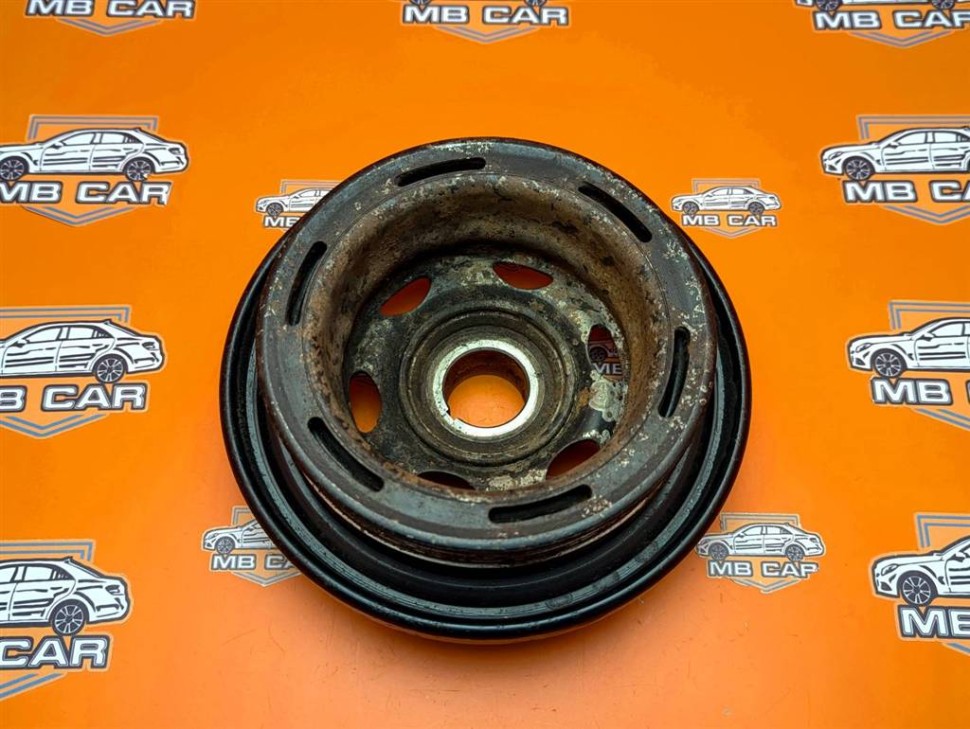 Шкив коленвала MERCEDES-BENZ Sprinter W901-905 (1995 - 2006) фото 1 — Разборка Мерседес
