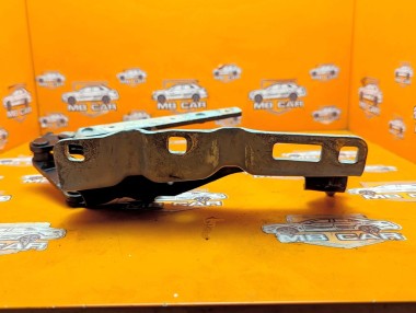 Петля капота MERCEDES-BENZ C-класс W203/S203/CL203 (2000 - 2004) &mdash; Разборка Мерседес