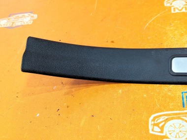 Накладка порога внутренняя MERCEDES-BENZ B-класс W245 рестайлинг (2008 - 2011) — Разборка Мерседес