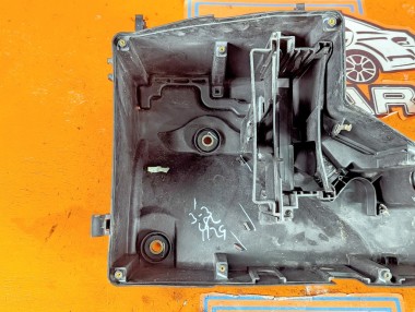 Корпус блока предохранителей MERCEDES-BENZ M-класс W163 (1997 - 2001) &mdash; Разборка Мерседес