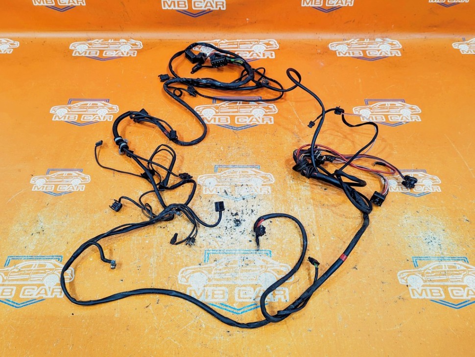 Проводка подкапотная MERCEDES-BENZ E-класс W124/S124/C124/A124 (1984 - 1997) фото 1 — Разборка Мерседес