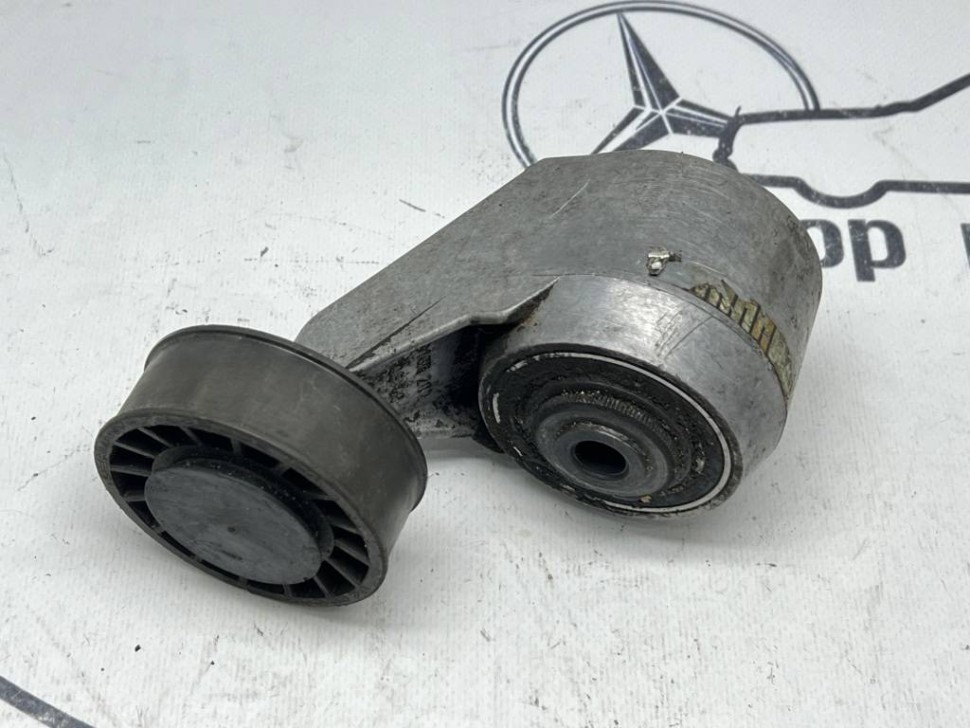 Натяжитель ремня MERCEDES-BENZ W124 W124/S124/C124/A124 (1984 - 1993) фото 1 — Разборка Мерседес