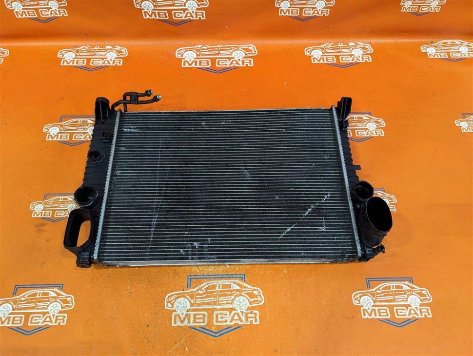 Радиатор MERCEDES-BENZ E-класс W211/S211 (2002 - 2006) фото 1 — Разборка Мерседес