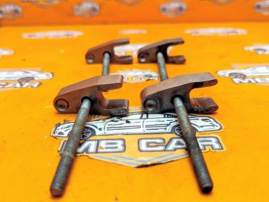 Кронштейн крепления форсунок MERCEDES-BENZ V-класс W639 (2003 - 2014) &mdash; Разборка Мерседес