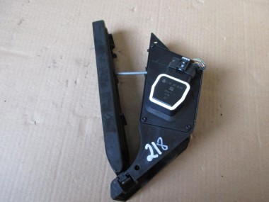 Педаль газа электронная MERCEDES-BENZ CLS-класс C218/X218 (2010 - 2014) — Разборка Мерседес