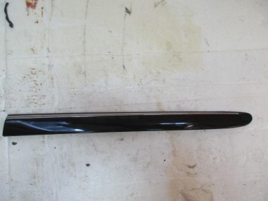 Молдинг двери MERCEDES-BENZ E-класс W211/S211 рестайлинг (2006 - 2009) — Разборка Мерседес