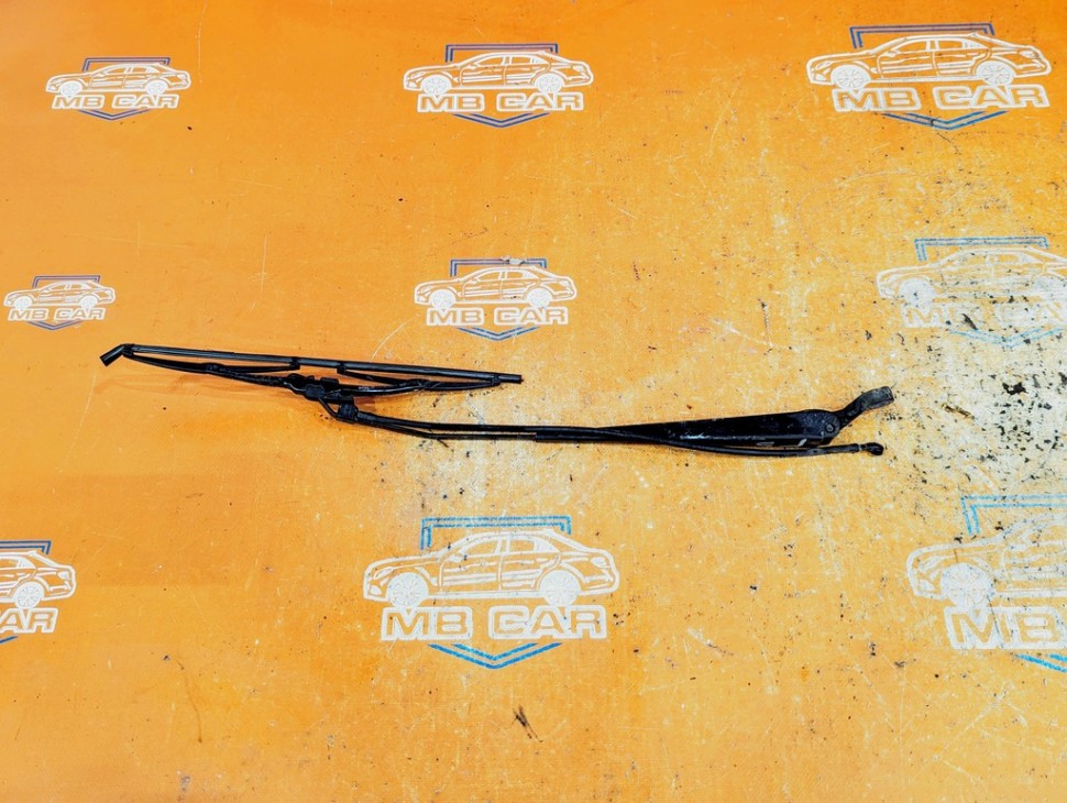 Поводок дворников MERCEDES-BENZ Vito W638 (1996 - 2003) фото 1 — Разборка Мерседес