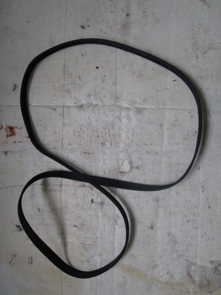 Ремень приводной MERCEDES-BENZ A-класс W169 рестайлинг (2008 - 2012) фото 1 — Разборка Мерседес