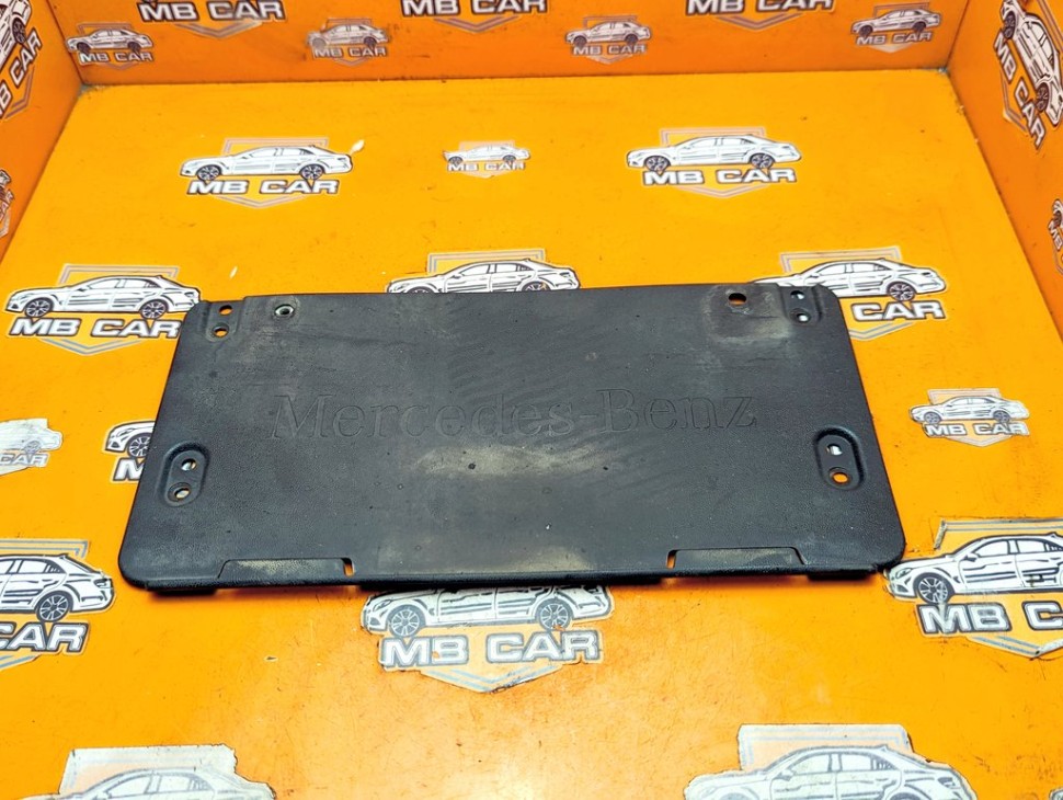 Рамка номеров MERCEDES-BENZ GL-класс X166 (2012 - 2016) фото 1 &mdash; Разборка Мерседес