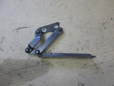 Петля капота MERCEDES-BENZ A-класс W168 рестайлинг (2001 - 2004) — Разборка Мерседес