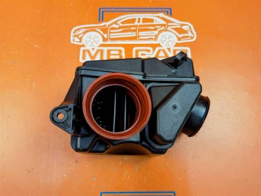 Резонатор воздушного фильтра MERCEDES-BENZ C-класс W204/S204 (2006 - 2011) — Разборка Мерседес