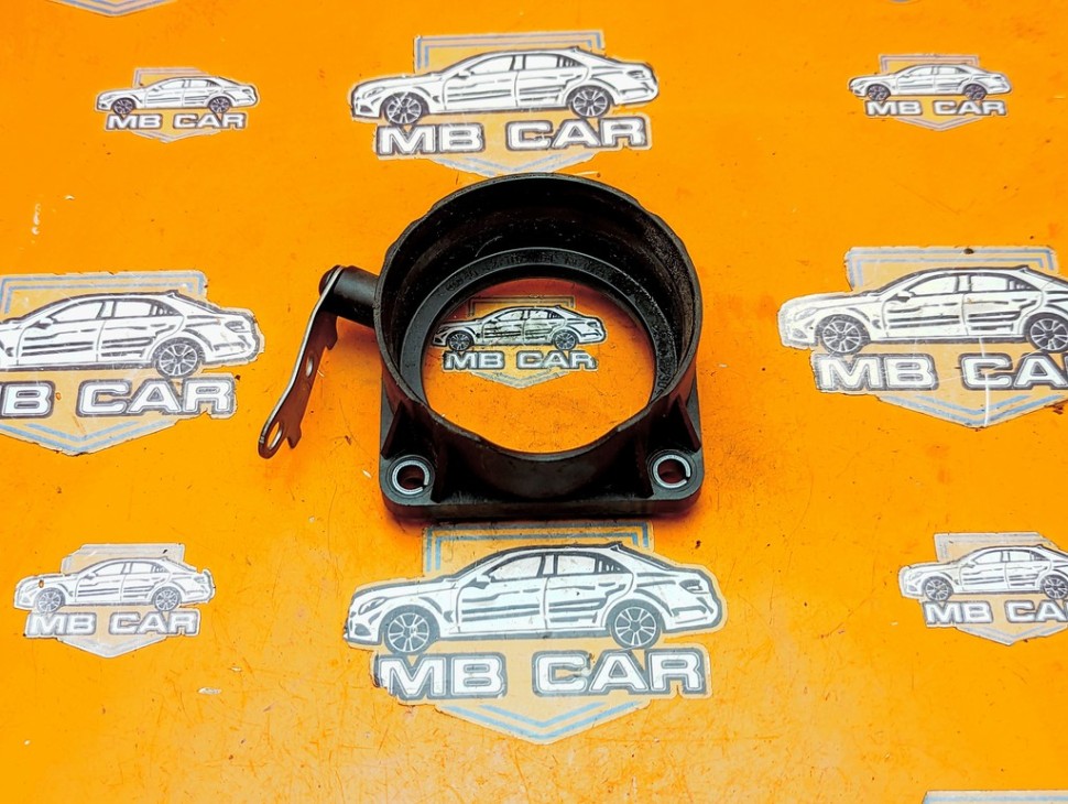 Фланец MERCEDES-BENZ C-класс W205/S205/C205/A205 (2014 - 2018) фото 1 — Разборка Мерседес