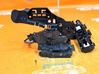 Замок двери задней левой MERCEDES-BENZ GLE-класс W166 (2015 - 2018) — Разборка Мерседес