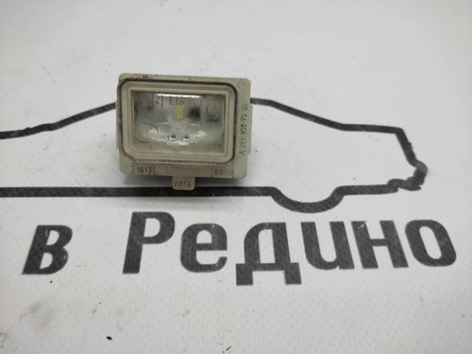 Плафон подсветки номера MERCEDES-BENZ E-класс W213/S213/C238/A238 (2016 - 2021) фото 1 — Разборка Мерседес