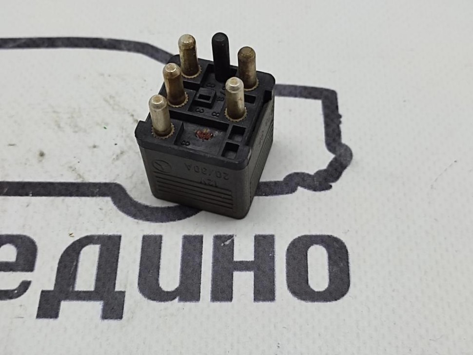 Реле многоцелевое MERCEDES-BENZ W124 W124/S124/C124/A124 (1984 - 1993) фото 1 &mdash; Разборка Мерседес