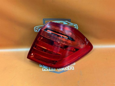 Фонарь задний правый MERCEDES-BENZ GL-класс X166 (2012 - 2016) — Разборка Мерседес