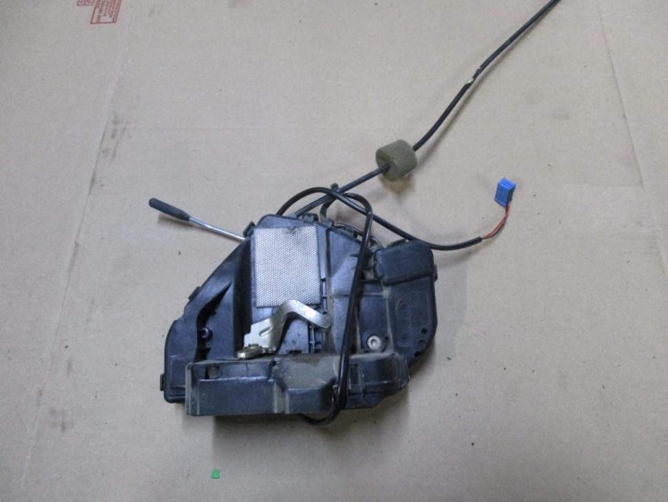 Замок двери задней правой MERCEDES-BENZ E-класс W211/S211 (2002 - 2006) фото 1 — Разборка Мерседес