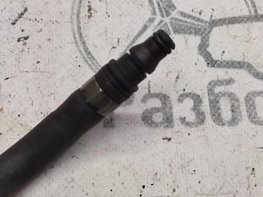 Трубка вентиляции расширительного бака MERCEDES-BENZ S-класс W221 (2005 - 2009) — Разборка Мерседес