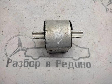 Опора КПП MERCEDES-BENZ C-класс W205/S205/C205/A205 (2014 - 2018) — Разборка Мерседес