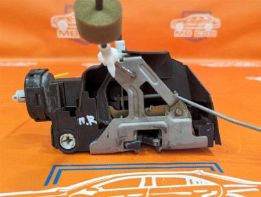 Замок двери передней правой MERCEDES-BENZ A-класс W168 рестайлинг (2001 - 2004) — Разборка Мерседес