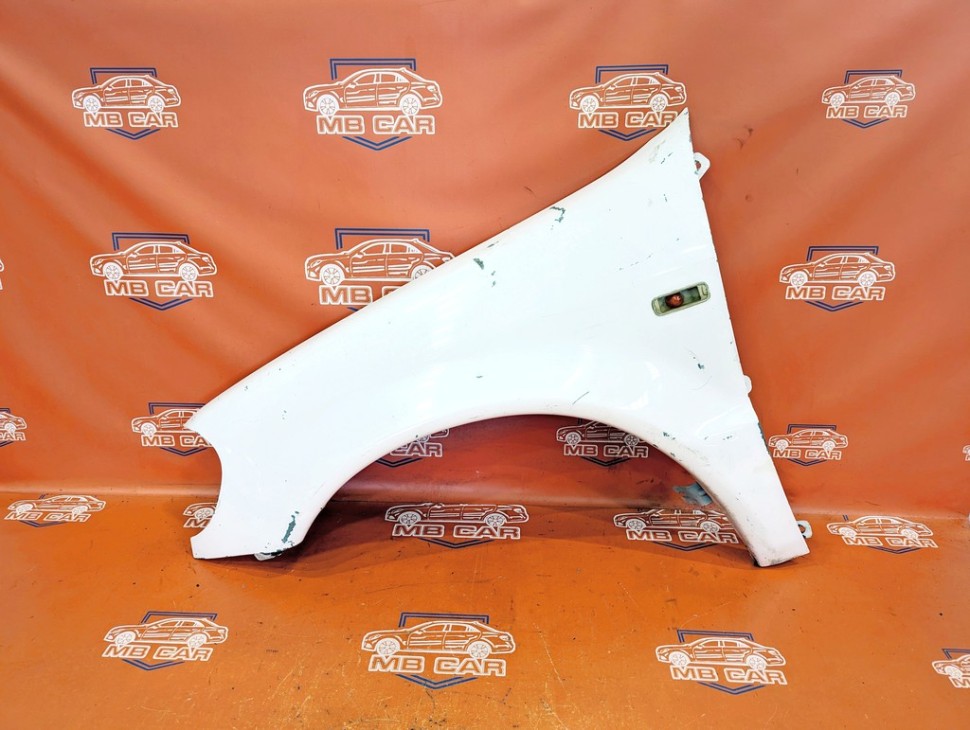 Крыло переднее левое MERCEDES-BENZ M-класс W163 (1997 - 2001) фото 1 — Разборка Мерседес