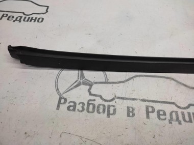 Молдинг лобового стекла MERCEDES-BENZ C-класс W203/S203/CL203 рестайлинг (2004 - 2008) — Разборка Мерседес