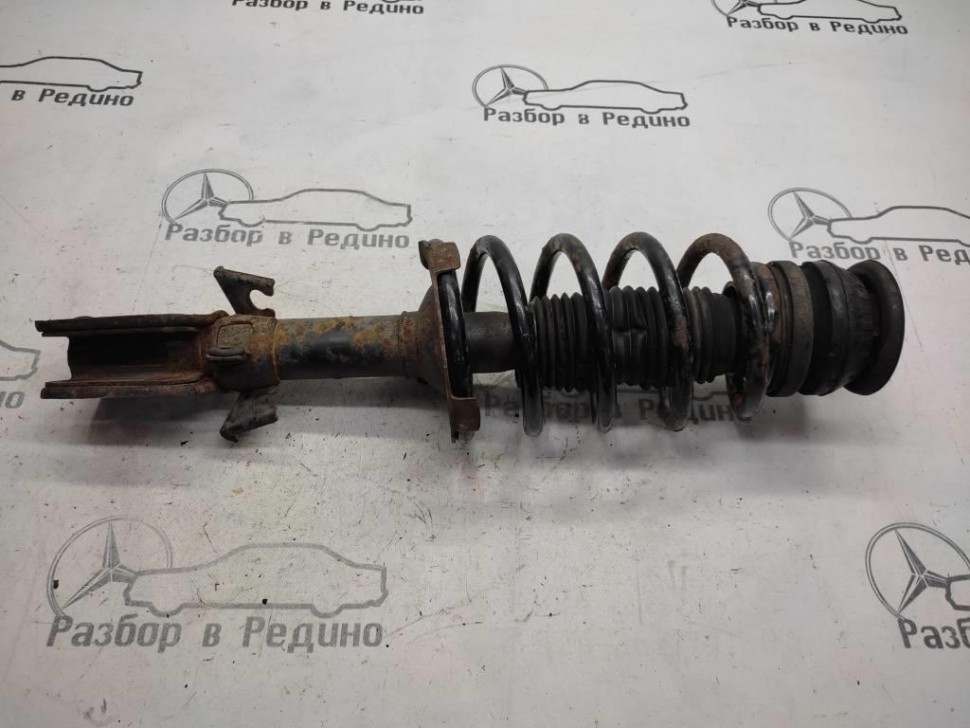 Стойка передняя MERCEDES-BENZ Vito W638 (1996 - 2003) фото 1 — Разборка Мерседес