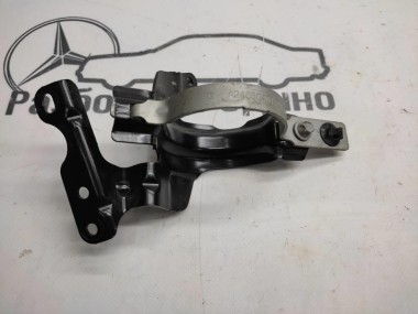 Кронштейн MERCEDES-BENZ A-класс W176 (2012 - 2015) — Разборка Мерседес