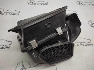 Воздухозаборник MERCEDES-BENZ M-класс W164 (2005 - 2008) — Разборка Мерседес
