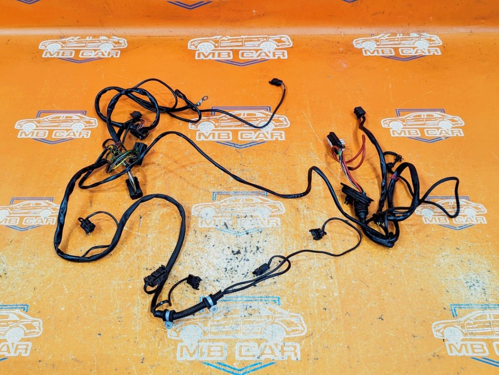 Проводка подкапотная MERCEDES-BENZ E-класс W124/S124/C124/A124 (1984 - 1997) фото 1 — Разборка Мерседес