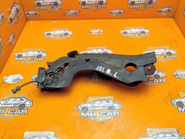 Уплотнитель моторного отсека MERCEDES-BENZ S-класс W221 (2005 - 2009) &mdash; Разборка Мерседес