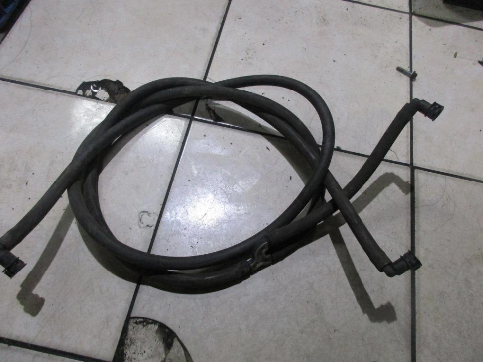 Шланг омывателей фар MERCEDES-BENZ E-класс W211/S211 рестайлинг (2006 - 2009) фото 1 — Разборка Мерседес