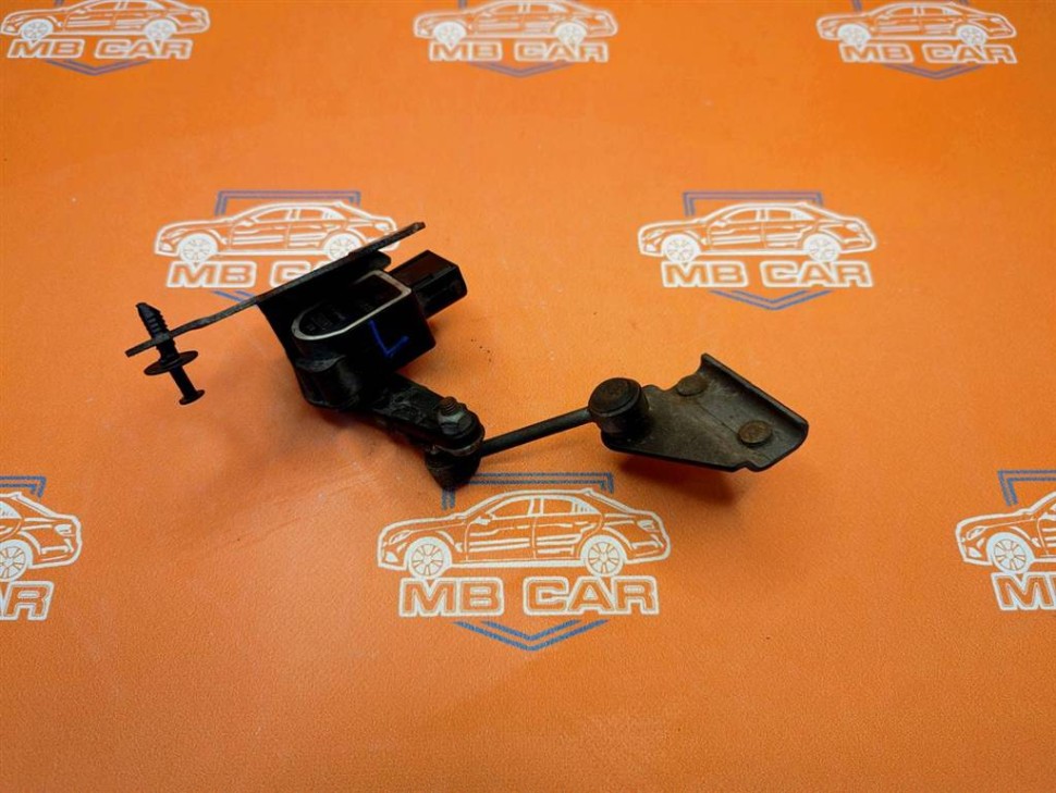 Датчик уровня пола MERCEDES-BENZ SL-класс R231 рестайлинг (2016 - 2020) фото 1 — Разборка Мерседес