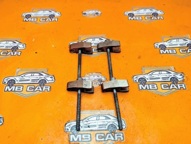 Кронштейн крепления форсунок MERCEDES-BENZ C-класс W203/S203/CL203 (2000 - 2004) &mdash; Разборка Мерседес