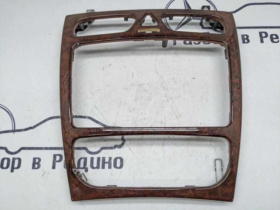 Рамка команда MERCEDES-BENZ C-класс W203/S203/CL203 (2000 - 2004) фото 1 — Разборка Мерседес