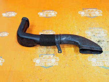 Патрубок воздушный MERCEDES-BENZ GLK-класс X204 (2008 - 2012) — Разборка Мерседес