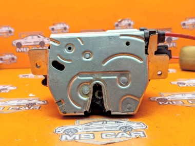 Замок багажника MERCEDES-BENZ M-класс W164 рестайлинг (2008 - 2011) &mdash; Разборка Мерседес