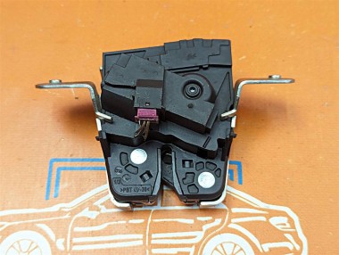 Замок багажника MERCEDES-BENZ C-класс W204/S204/С204 рестайлинг (2011 - 2015) — Разборка Мерседес