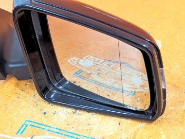 Зеркало правое MERCEDES-BENZ C-класс W204/S204 (2006 - 2011) — Разборка Мерседес
