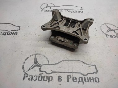 Опора КПП MERCEDES-BENZ GLC-класс X253 (2015 - 2019) — Разборка Мерседес