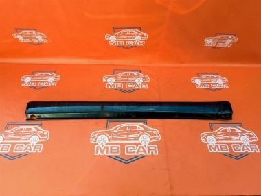 Порог пластиковый правый MERCEDES-BENZ M-класс W163 (1997 - 2001) — Разборка Мерседес