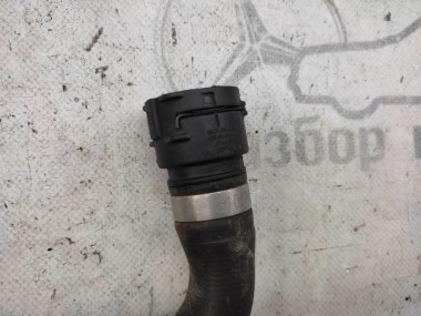 Патрубок ОЖ MERCEDES-BENZ V-класс W447 рестайлинг (2019 - 2025) — Разборка Мерседес