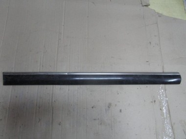 Молдинг двери MERCEDES-BENZ E-класс W210/S210 (1995 - 1999) — Разборка Мерседес