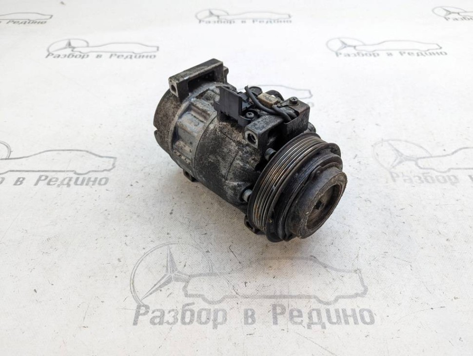 Компрессор кондиционера MERCEDES-BENZ C-класс W202/S202 (1993 - 1997) фото 1 — Разборка Мерседес